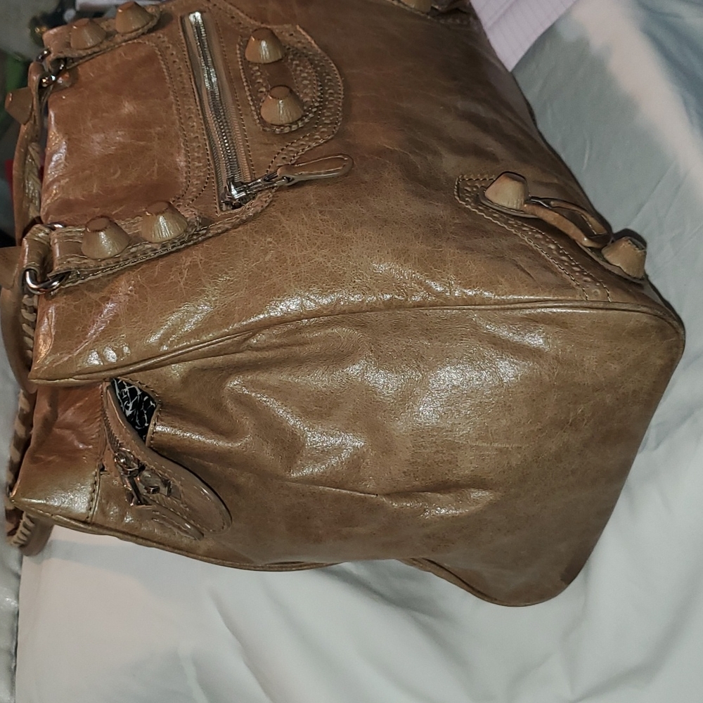 Balenciaga Handbag - Picture 5 of 16